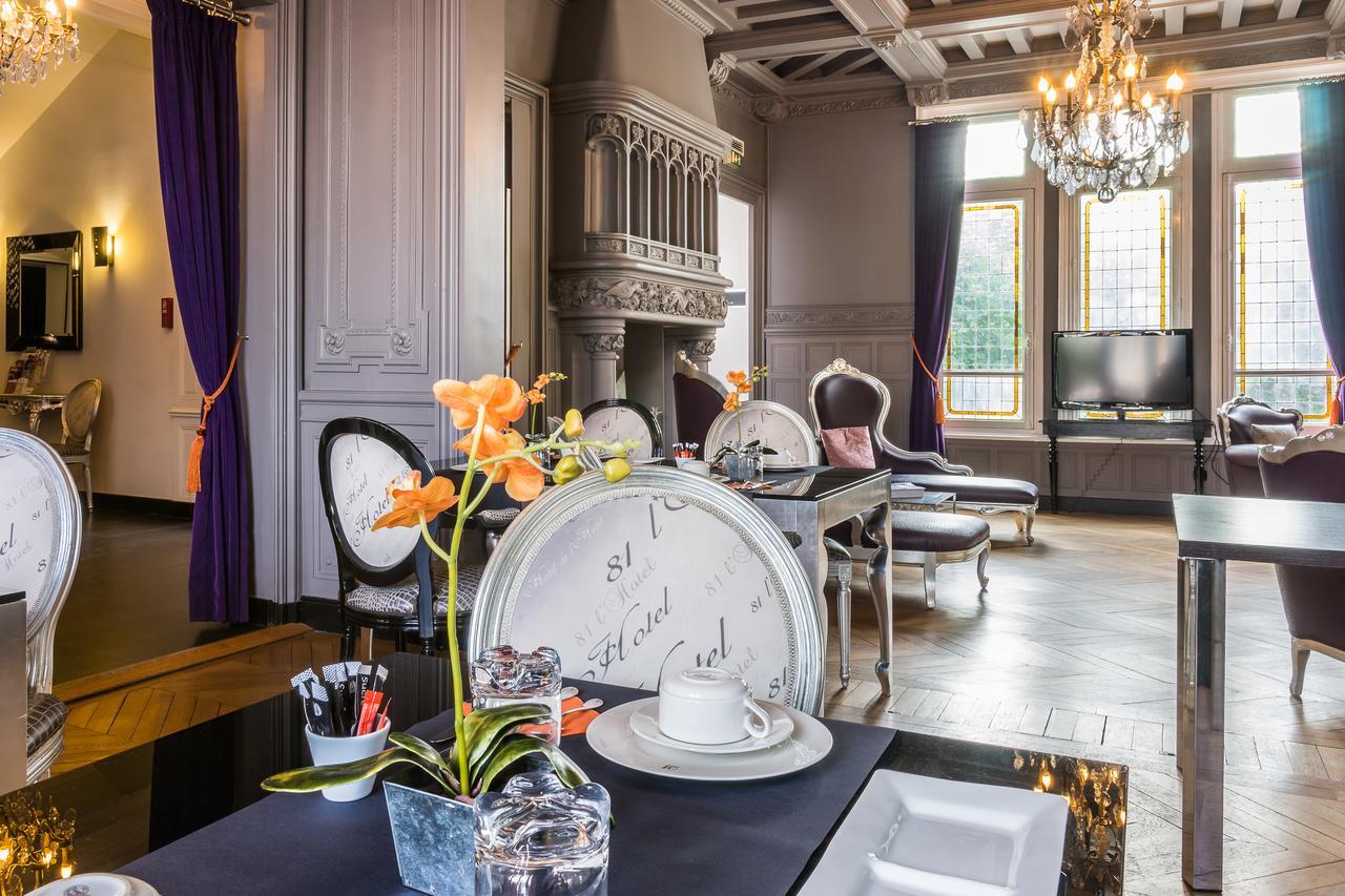 81 3* Deauville